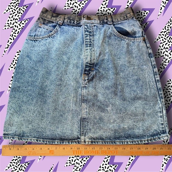 Vintage Acid-Washed Denim Skirt Size 13 - Picture 4 of 5